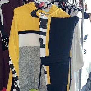 VS Pink sweat outfit